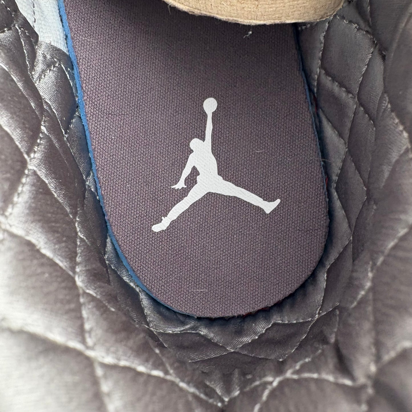 Jordan 3 Retro SP A Ma Maniére W (Pre-owned)