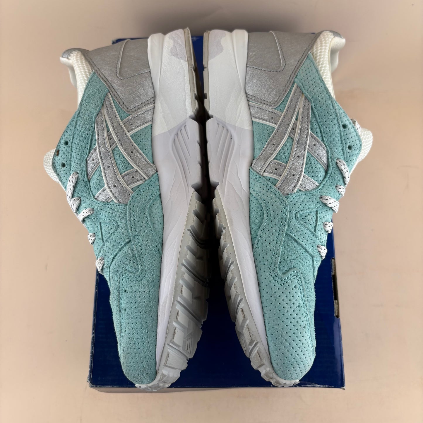 ASICS Gel-Lyte V Diamond Supply Co x Ronnie Fieg Aqua Blue Grey (Pre-owned)