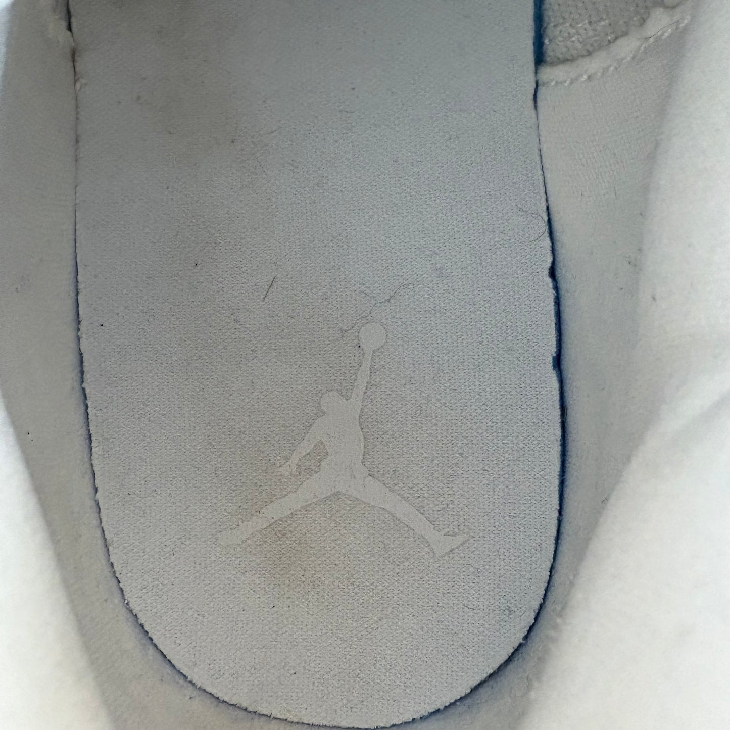 Jordan 11 Retro White Metallic Silver W (Pre-owned)