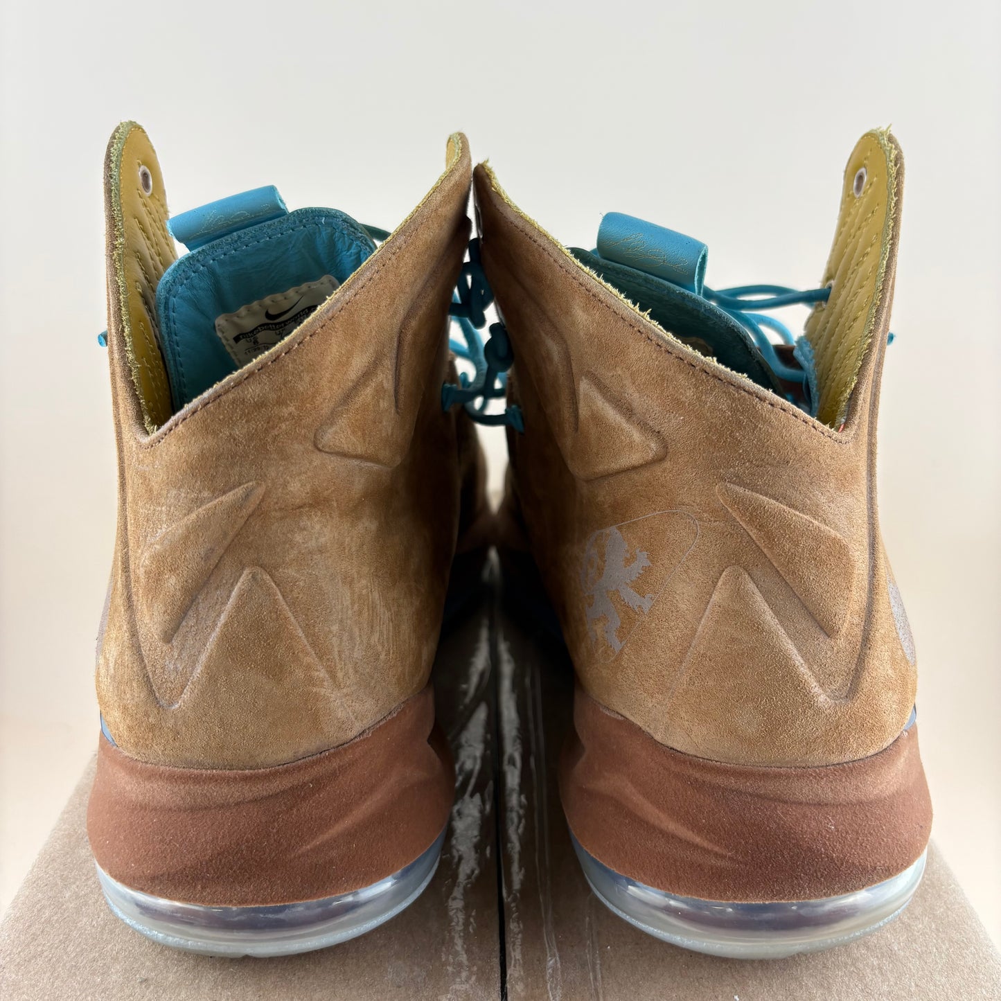 Nike LeBron X EXT Hazelnut (Pre-owned)