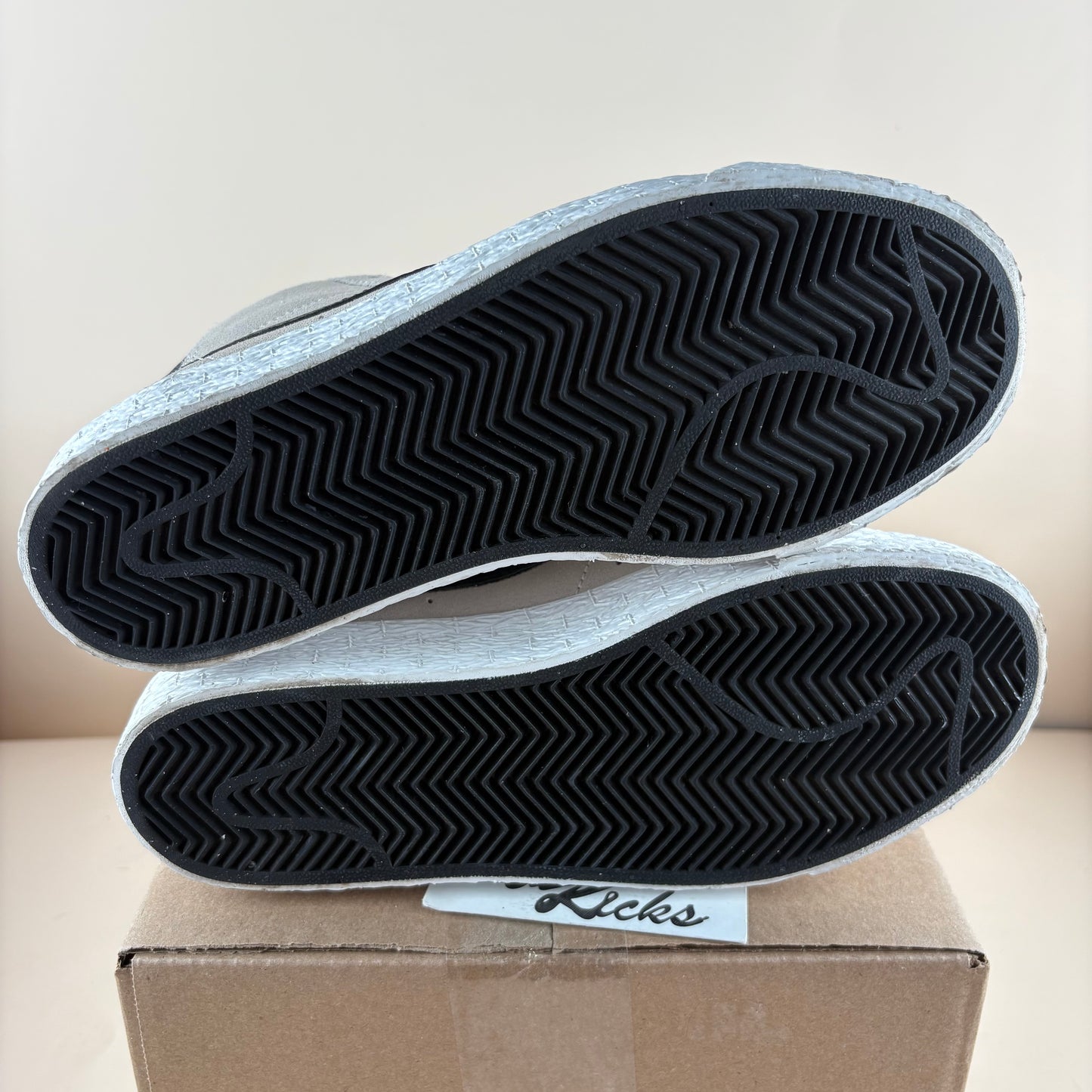 Nike SB Blazer Premium SE Summit White Black (Pre-owned)