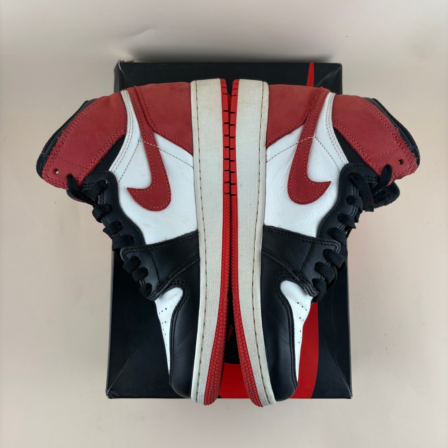Jordan 1 Retro High Track Red GS (Pre-owned)
